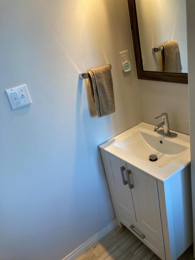 Pebble Springs Bnb Grand Beach ภายนอก รูปภาพ